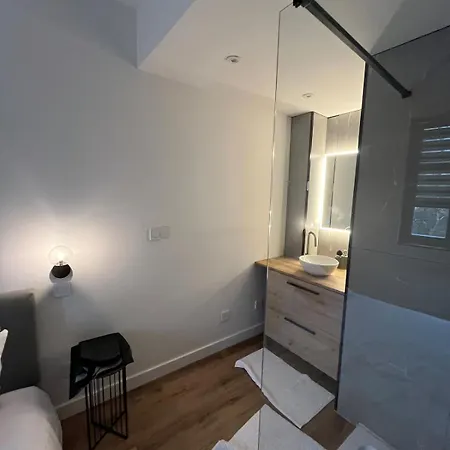 T2 Proche De La Cité Gastronomique Digione