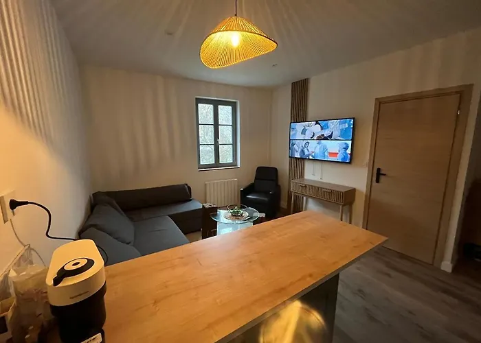 T2 Proche De La Cite Gastronomique דירה *