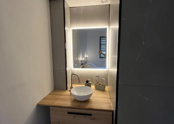 דירה T2 Proche De La Cite Gastronomique דיז'ון